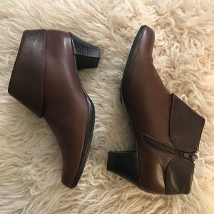 Munro Leather Booties
